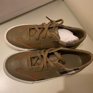 Kid shoes